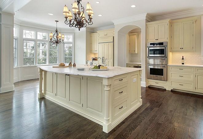 warm-toned laminate floors for a cozy home atmosphere in Alva, FL